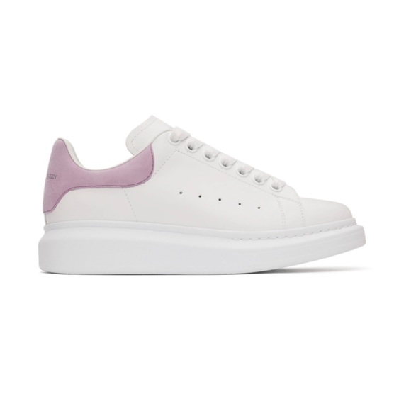 Alexander McQueen Shoes - WORN FEW TIMES- ALEXANDER MCQUEEN SNEAKERS size 8